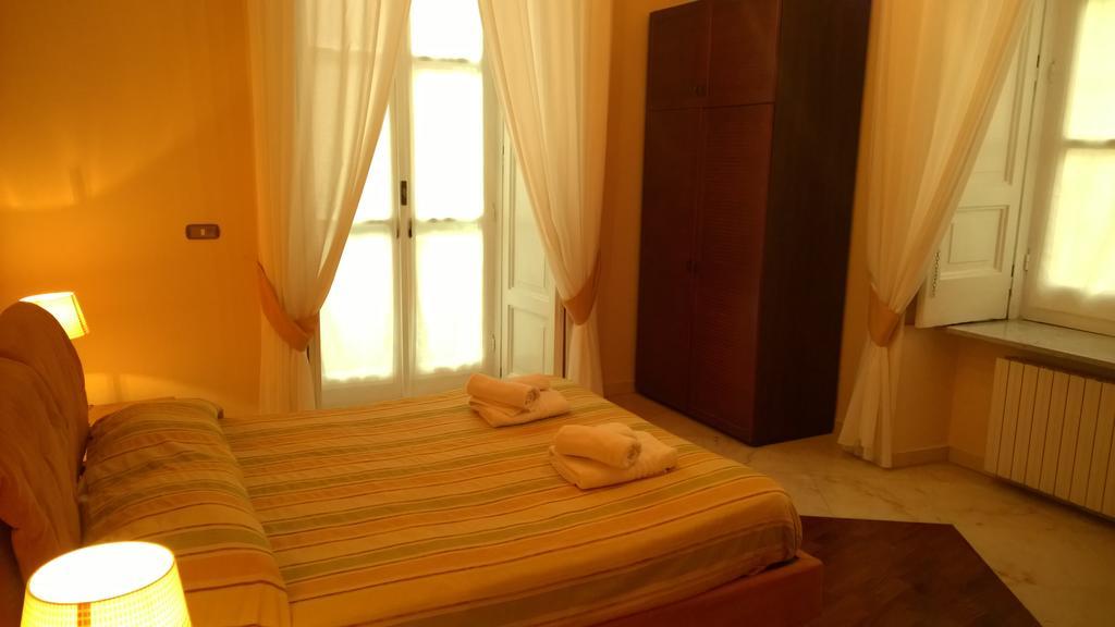 Palazzo Magnocavallo B&B Неаполь Номер фото